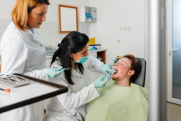 Best Walk-In Emergency Dentist in Barneveld, WI